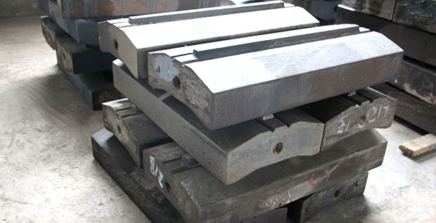 crusher blow bars